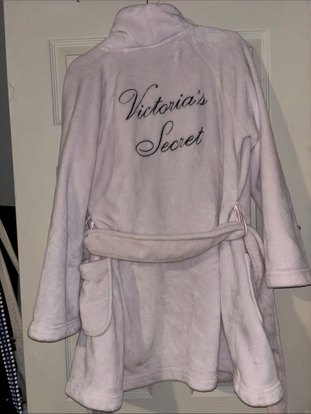 Victoria's Secret Plush Bath Robe in Pale Pink‎ with Embroidered Logo Sz XS/S